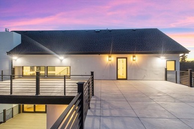 This stunning new home combines modern luxury with thoughtful - photo 40