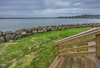 Back on the market through no fault of sellers! Buyers' - photo 7