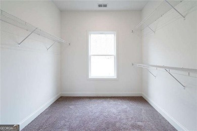 ***FANTASTIC NEW CONSTRUCTION! 3 Bed 3 Bath Ranch style plan - photo 9