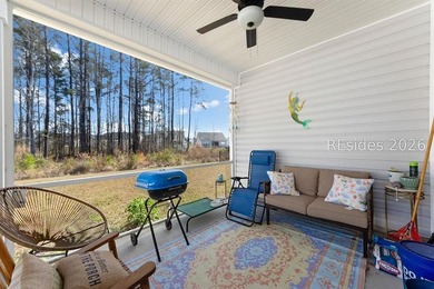 BETTER THAN NEW!!!Built 2023 on a PREMIUM LOT you can move right - photo 8