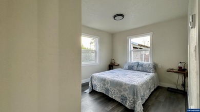 See 3-D video/tour at bottom/left of pictures.You Must See