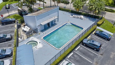 Welcome to this FIRST FLOOR, 2-bedroom, 2-bathroom condominium - photo 20