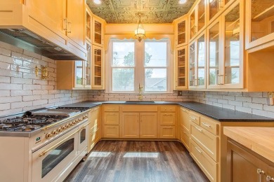 Historic Elegance Meets Modern Convenience in Waco,TX

Step