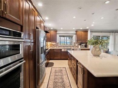 Welcome to 14051 Marine Ct - a breathtaking lakefront estate - photo 26