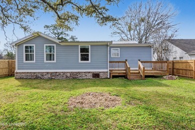 Welcome to South Pascagoula. This 3 bedroom 2 bath home also - photo 29