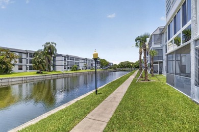 Welcome to this FIRST FLOOR, 2-bedroom, 2-bathroom condominium - photo 33
