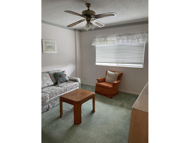 NEWLY RENOVATED KITCHEN AND BATHS, PAINTED.. **NEW PICTURES - photo 4