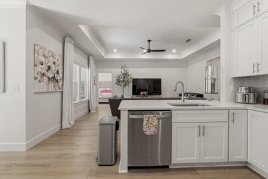Welcome to Bear Creek, Freeport's premier gated community and - photo 5