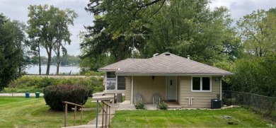 Hudson Lake Home Sale Pending in New Carlisle Indiana