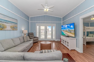 Newly renovated raised beach house located in the highly - photo 9