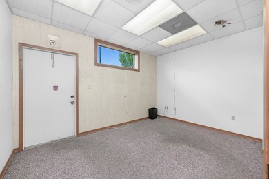 914 B has a total of 3702 sq ft. on the first floor and 356 on - photo 25
