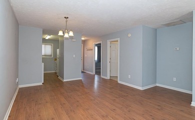 Welcome to coastal living in the desirable Shorewood community - photo 8