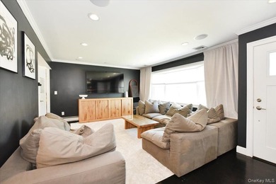 MOVE IN READY completely renovated 3 Bedroom, 2 Bath expanded - photo 8
