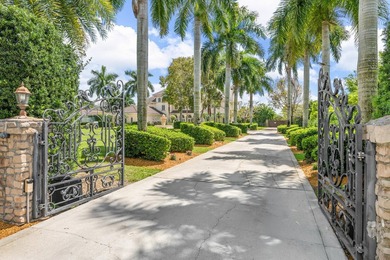 Nestled on 2.60 acres in the highly sought-after Paddock Park 2 - photo 4