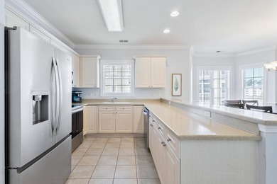 This amazing 3rd floor, end unit, in popular Magnolia North, is - photo 8