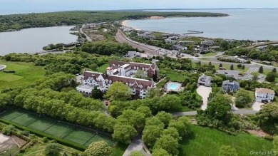 (private lake, pond, coastal) Condo Sale Pending in Montauk New York