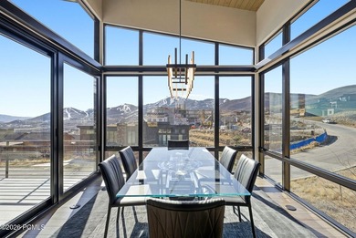 This stunning 4 bedroom home in SkyRidge offers breathtaking - photo 24