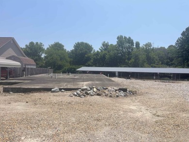 Vacant lake front lot on Lake Hamilton. Quiet neighborhood - photo 2