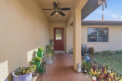 **Charming 2-Bedroom Ranch Home in Homosassa**
Welcome to this - photo 3