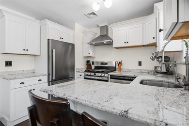 This is the one! Turnkey wide-line ranch on a generous .3 acre - photo 5