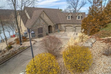 Grand Lake O the Cherokees Home Sale Pending in Jay Oklahoma
