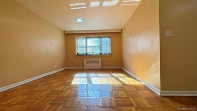 Spacious One-Bedroom Co-op in Prime Location. Welcome to this