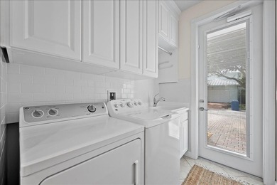 This Fully Furnished, absolutely charming Key West-style - photo 14