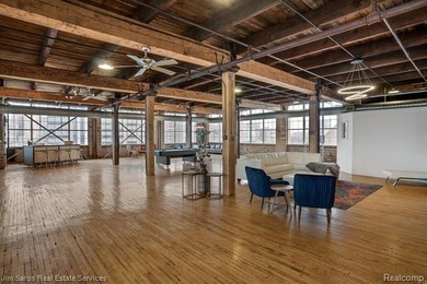 Incredible opportunity to own a piece of historic Detroit! This - photo 16