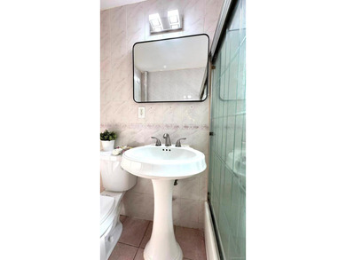 Spacious One-Bedroom Co-op in Prime Location. Welcome to this