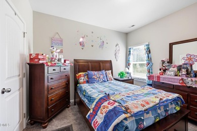 Welcome to this spacious home in the desirable Beverly Place - photo 19