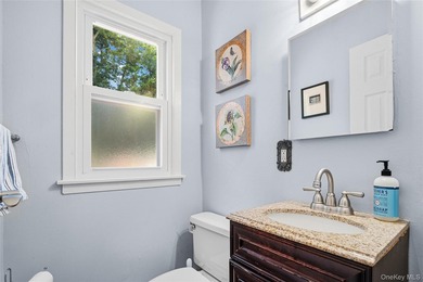 From the moment you arrive at The Woodlands at Islip, you'll - photo 10