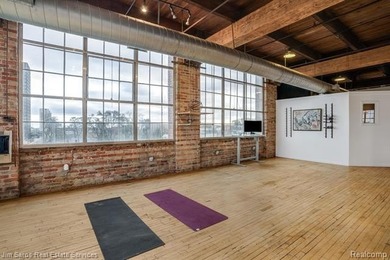 Incredible opportunity to own a piece of historic Detroit! This - photo 23
