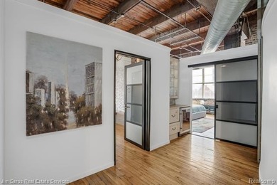 Incredible opportunity to own a piece of historic Detroit! This - photo 27