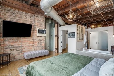 Incredible opportunity to own a piece of historic Detroit! This - photo 30