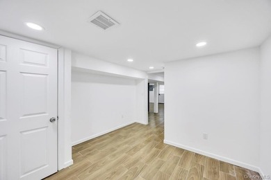 Photos coming soon! Welcome to this Spacious and versatile home - photo 33