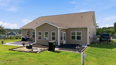 Welcome to this spacious home in the desirable Beverly Place - photo 38