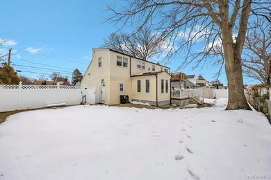 Photos coming soon! Welcome to this Spacious and versatile home - photo 40