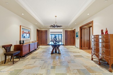 Residence 902 at the St. Regis Deer Valley is a rare nearly 5 - photo 10