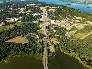 Exceptional opportunity to develop a 6 acre waterfront - photo 4