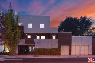 New Pricing for an Incredible Property! We are pleased to - photo 1