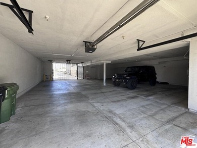 New Pricing for an Incredible Property! We are pleased to - photo 8
