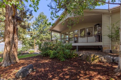 Lake Home For Sale in Klamath Falls, Oregon
