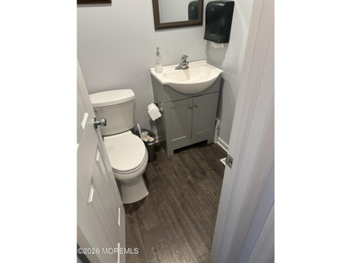 Prime location 3/10th of a mile from Garden State Parkway access - photo 11