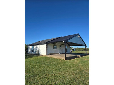 (private lake, pond, creek) Home For Sale in Covington Texas