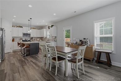 Welcome to 258 Collier Gate, a beautifully maintained home - photo 16