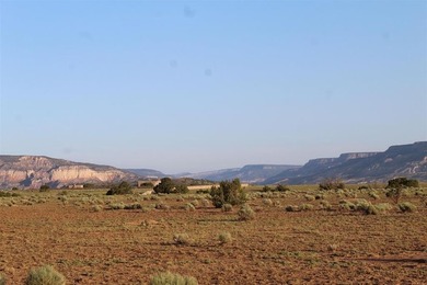 When you have a place that has majestic views in 360, you wonder - photo 16