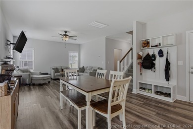Welcome to 258 Collier Gate, a beautifully maintained home - photo 17