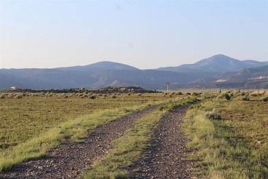 When you have a place that has majestic views in 360, you wonder - photo 18