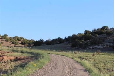 When you have a place that has majestic views in 360, you wonder - photo 25