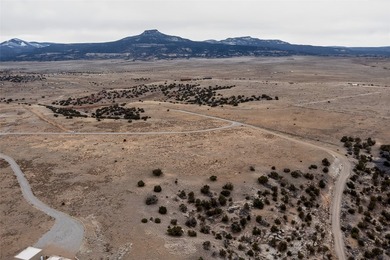 When you have a place that has majestic views in 360, you wonder - photo 27